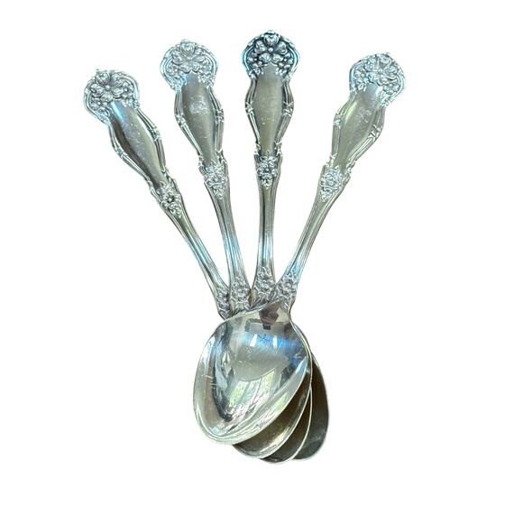 Set of 4 vintage silver teaspoons Rogers & Son AA Arbutus pattern circa 1908 - Picture 1 of 8